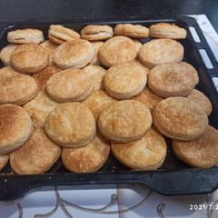 पेटीज बिस्कुट(Pastry biscuits recipe in hindi) A picture of पेटीज बिस्कुट(Pastry biscuits recipe in hindi).