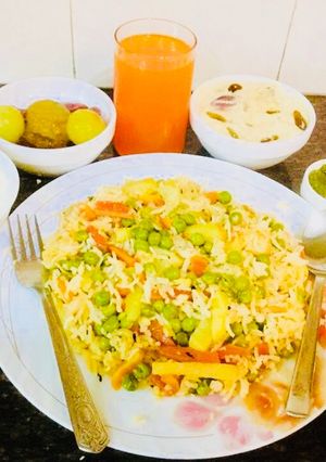 A picture of Vegetables Pulao.