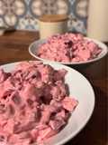 Ensaladilla de pollo y remolacha