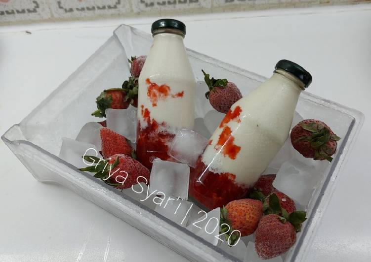 Korean Strawberry Milk