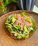 Salad Bơ Cá Hồi Xông Khói