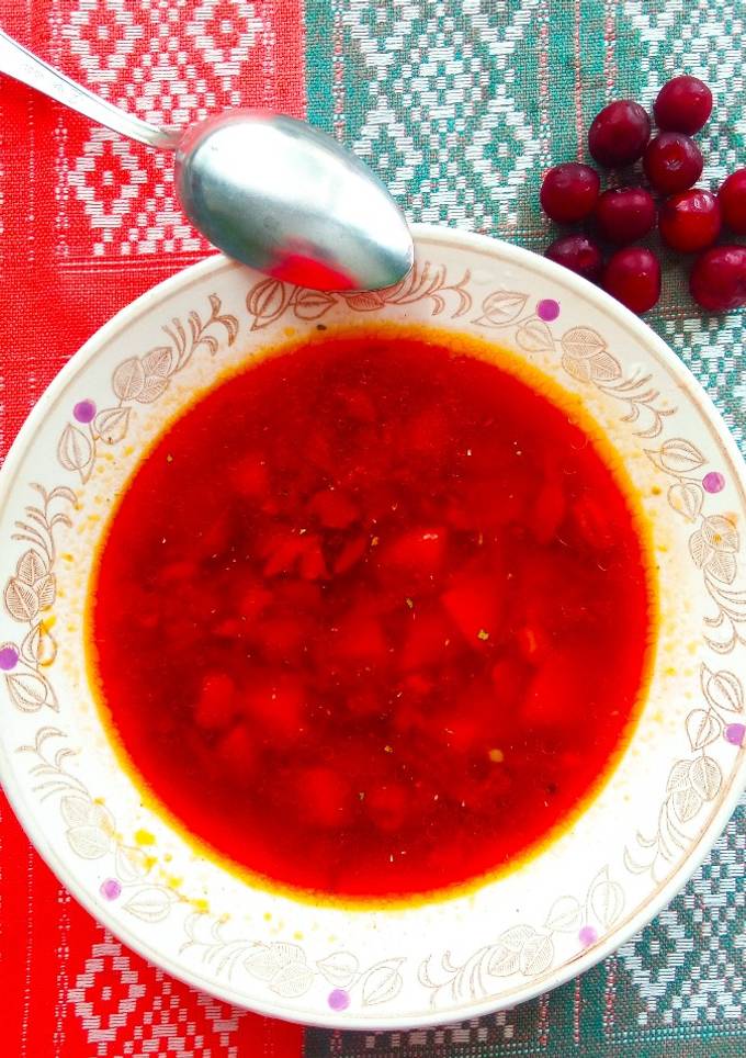 Червоний борщ з вишнями🍒