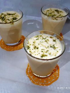عکسی از دستور شیر موز بستنی