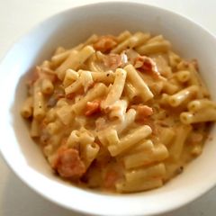 A picture of Smoked Salmon Pasta.