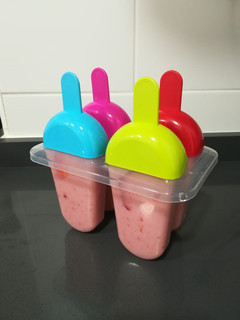 Una foto de Helado de fresa saludable