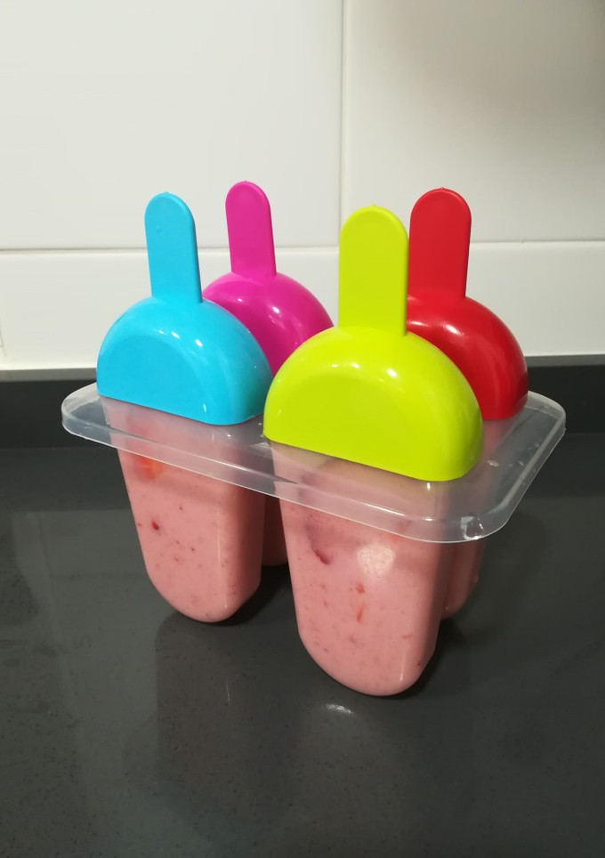 Una foto de Helado de fresa saludable