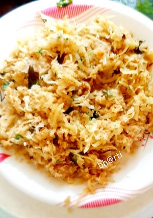 रताळ्याचा कीस (ratalyacha khis recipe in marathi) रेसिपी चे मुख्य फोटो 