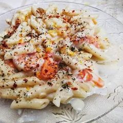 A picture of Creamy sauce pasta.