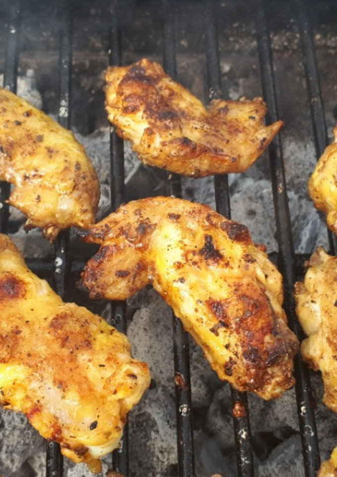 Una foto de Barbacoa de pollo a la Húngara