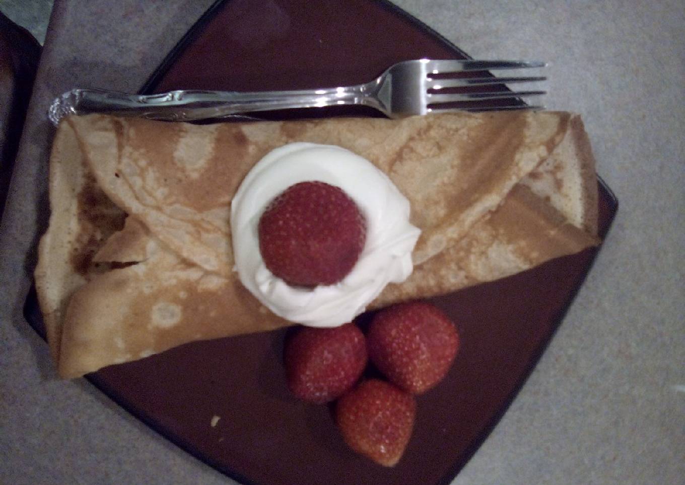 Strawberry crepes