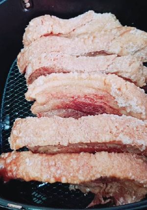 รูปของ หมูกรอบความอ้วนน้อย
