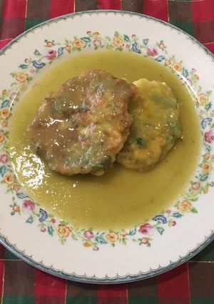 Una foto de Tortitas de calabaza con queso y cilantro