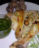 Pescado a la espalda con papas Canarias y mojo verde