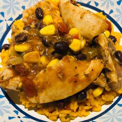 A picture of Crockpot Southwest Chicken 🐔.
