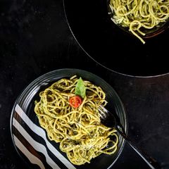 A picture of Basil Pesto Spaghetti Pasta.