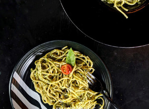 A picture of Basil Pesto Spaghetti Pasta.