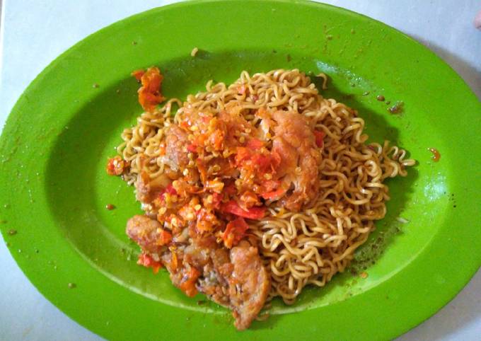 Ayam Geprek Indomie