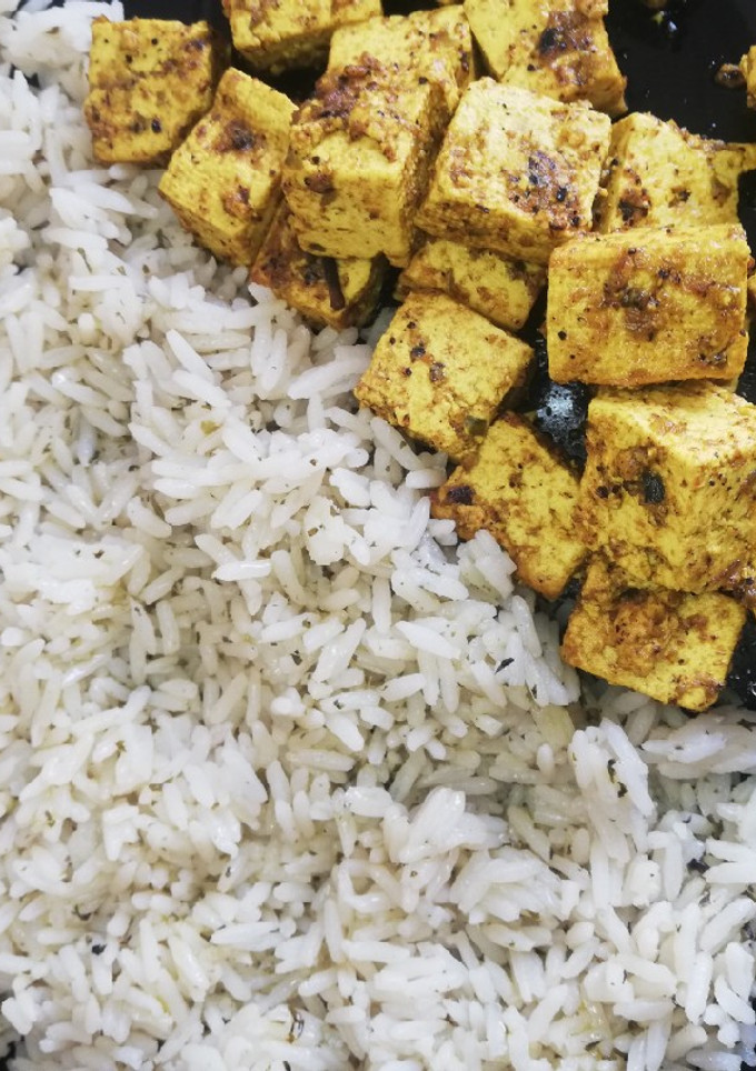 Una foto de Tofu marinado a la plancha