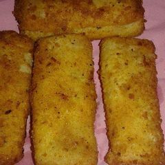 A picture of Cheese chicken bread roll #iftarispecial #cookpad with huma.