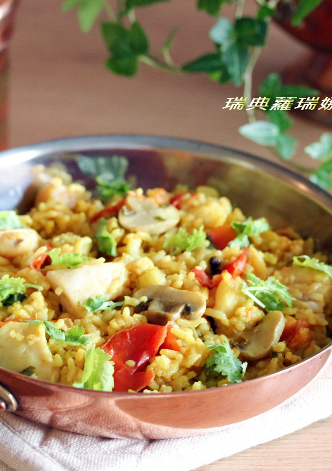 一整顆番茄飯加料變化版～印度咖哩魚片燉飯 的食譜成品照片