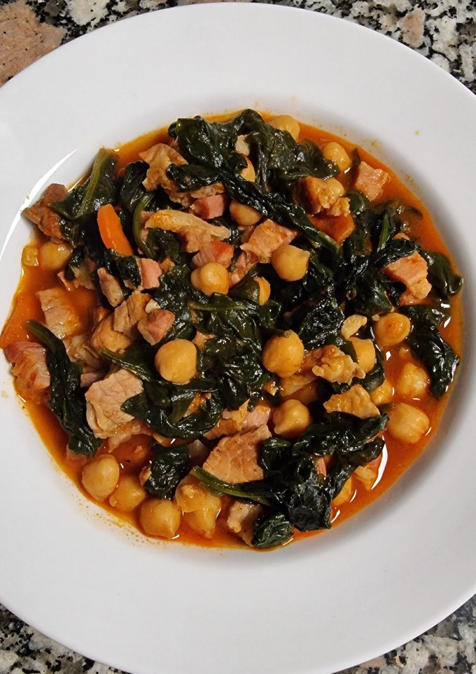 Una foto de Garbanzos guisados