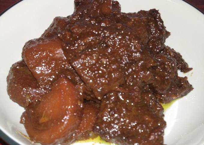 Semur daging + kentang