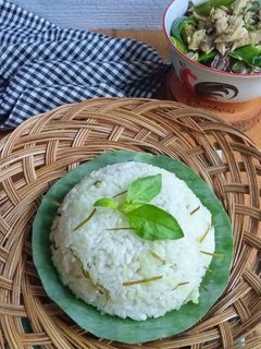 Foto resep Nasi Daun Jeruk