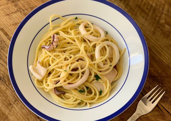 ☆Basic☆ Squid- spaghetti aglio olio e peperoncino
