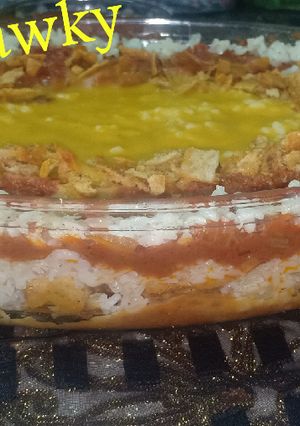 صورة لوصفة فتة عدس بطريقة جديدة ولذيذة بالأرز وصلصة الطماطم