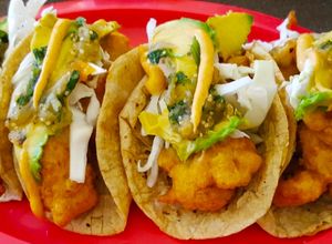 Una foto de Tacos tipo Ensenada