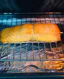 Cá Hồi Nướng Muối Hồng