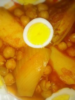صورة لوصفة طاجين البسباس والبطاطا