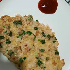 A picture of Spring onion omelet.