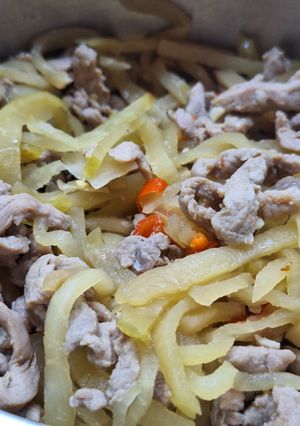 榨菜肉絲 的食譜成品照片