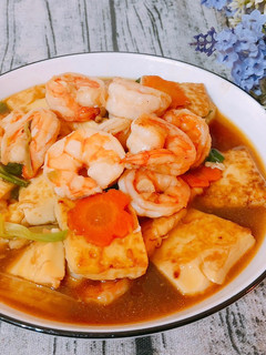 家常料理-醬燒蝦仁豆腐 的食譜成品照片