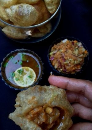 ফুচকা (fuchka recipe in Bengali) রেসিপির প্রধান ছবি