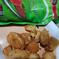 A picture of Crisp Potato Fritters🥔🥔.