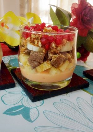 A picture of Breakfast Jars.