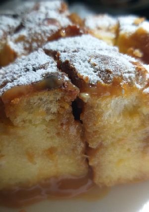 Una foto de Budín c/ dulce de leche
