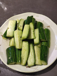 A picture of Cucumber Salad.