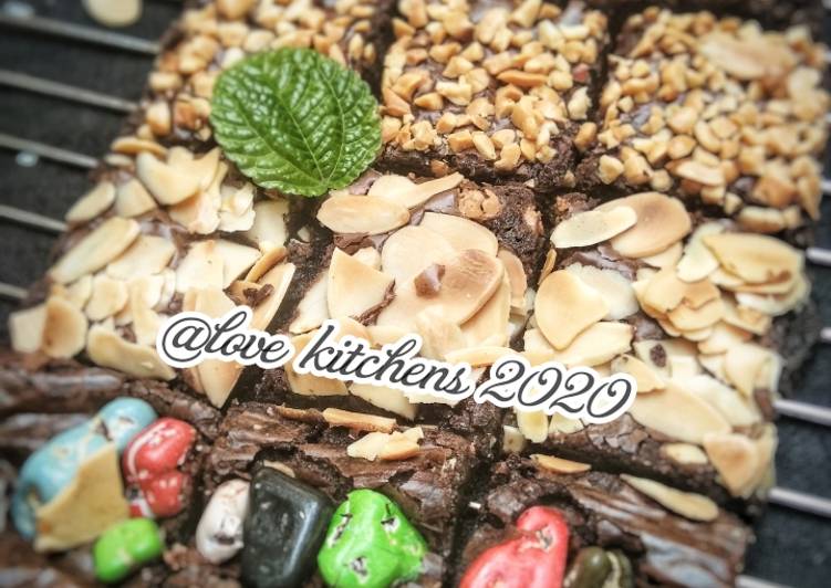 Resep Brownies –shiny and fudgy ala sturbucks– yang Lezat