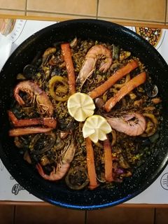 Una foto de Arròs Alacantí "negre"