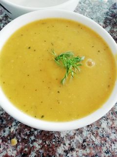 Una foto de Crema 4 verduras 😋