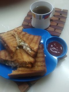 वेज़ खीरा, पनीर सैंडविच (Veg kheera paneer Sandwich Recipe in hindi) रेसिपी मुख्य फोटो