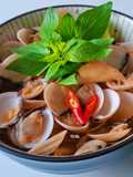 NGHÊU hấp kiểu Thái