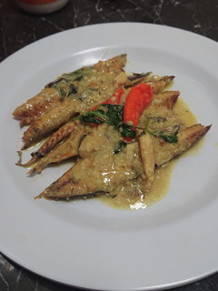 Foto resep Gulai Ikan Pindang Daun Kemangi