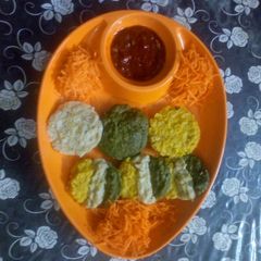 A picture of Oats idli.