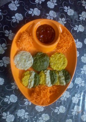 A picture of Oats idli.
