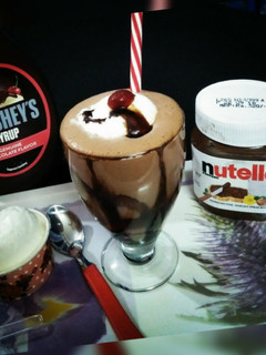 A picture of Bourbon-Nutella Icecream Shake.