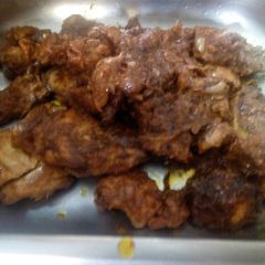 A picture of Chicken tikka masala.